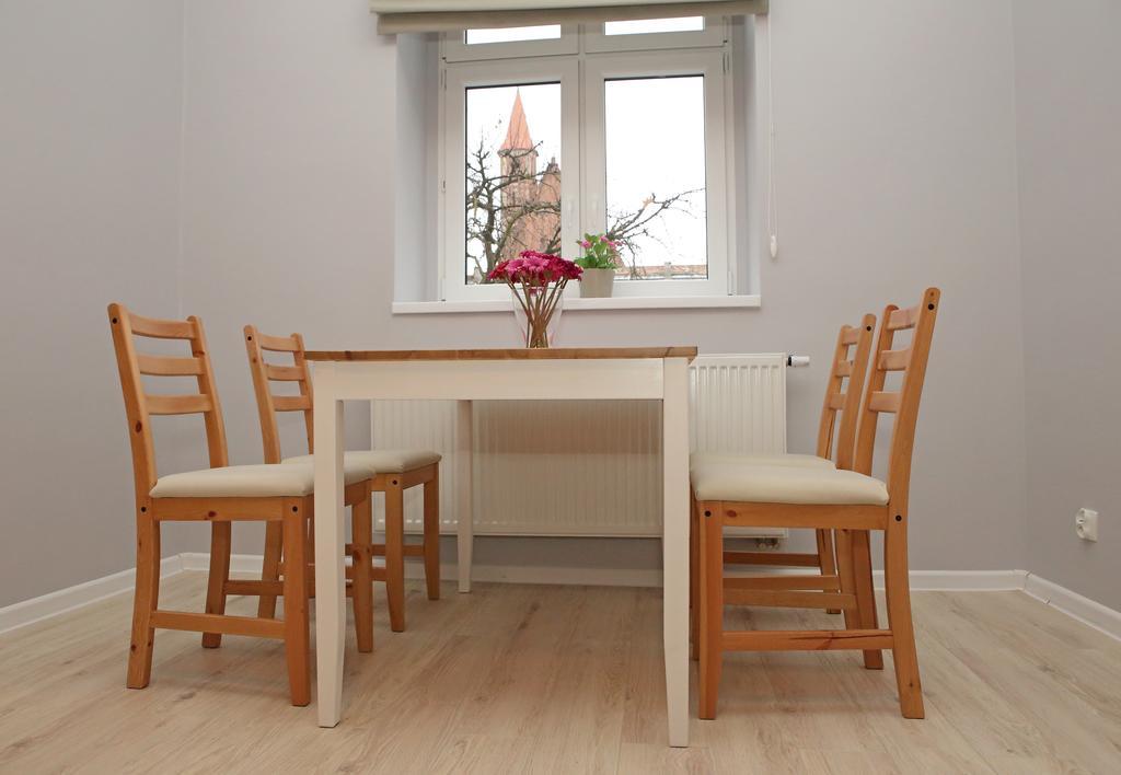 Apartamenty W Sercu Chelmna Chełmno Zimmer foto
